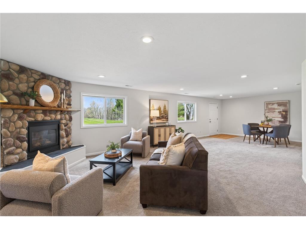 36921 Elk Avenue North Branch MN 55056 7064939 image8