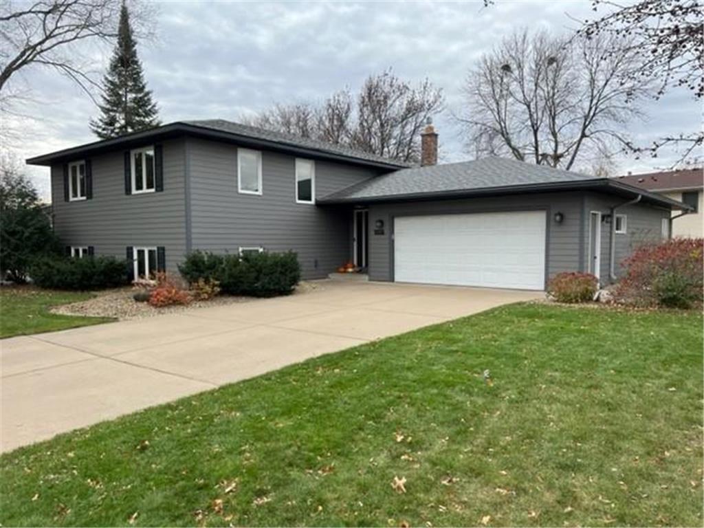 3694 Gresham Avenue N, Oakdale, MN 55128 MLS 6305874 Edina Realty