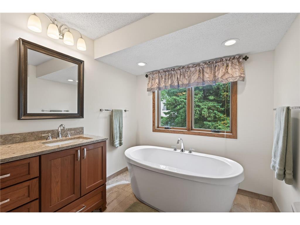3694 Windtree Drive Eagan MN 55123 7074177 image17