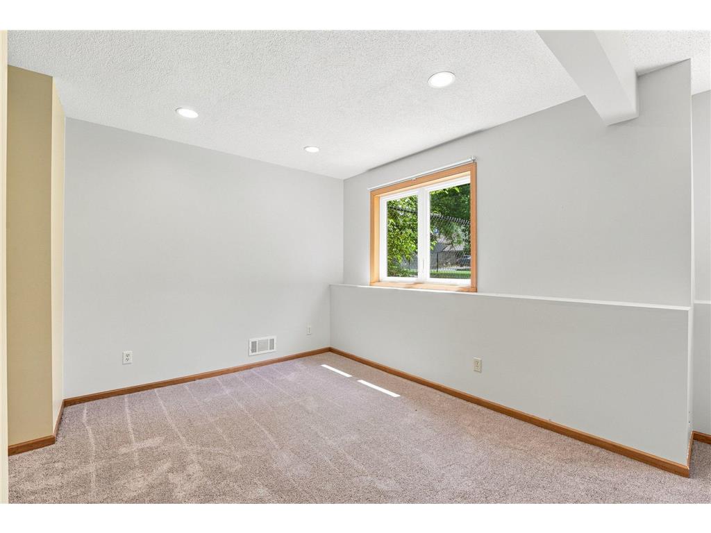 3698 Willbrook Court Eagan MN 55123 7094958 image31