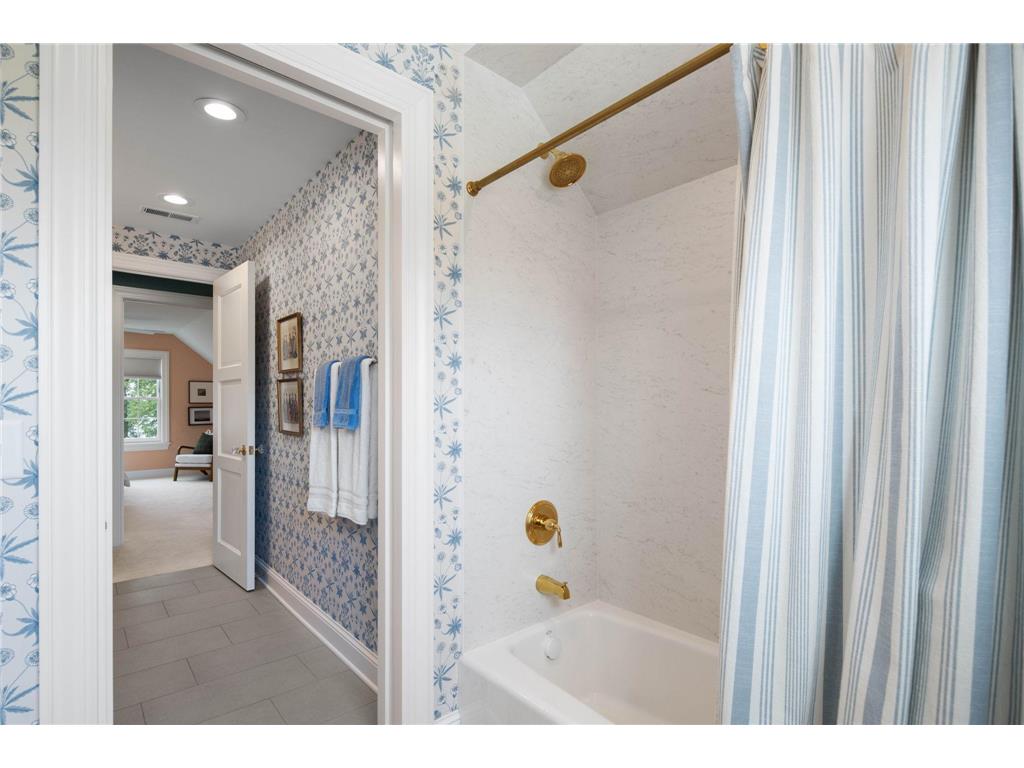 3698 Woodland Cove Parkway Minnetrista MN 55331 - Lake Minnetonka 7107607 image66