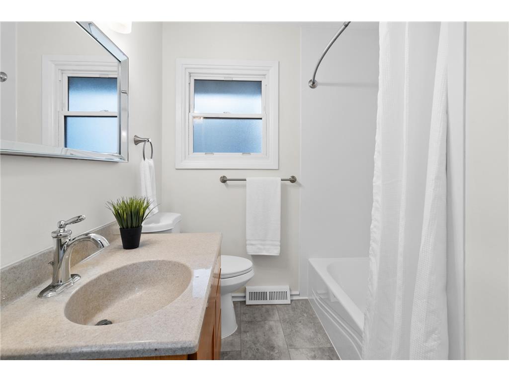 3699 205th Street W Empire Twp MN 55024 7008853 image8