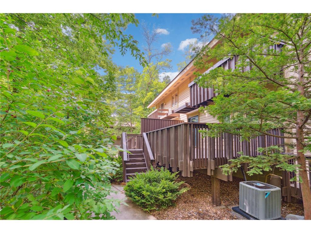 37 Birnamwood Drive Burnsville MN 55337 6824278 image7