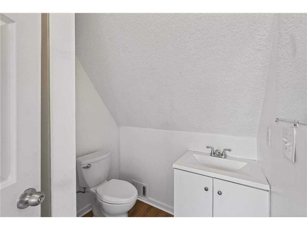 37 King Street E Saint Paul MN 55107 6820807 image20