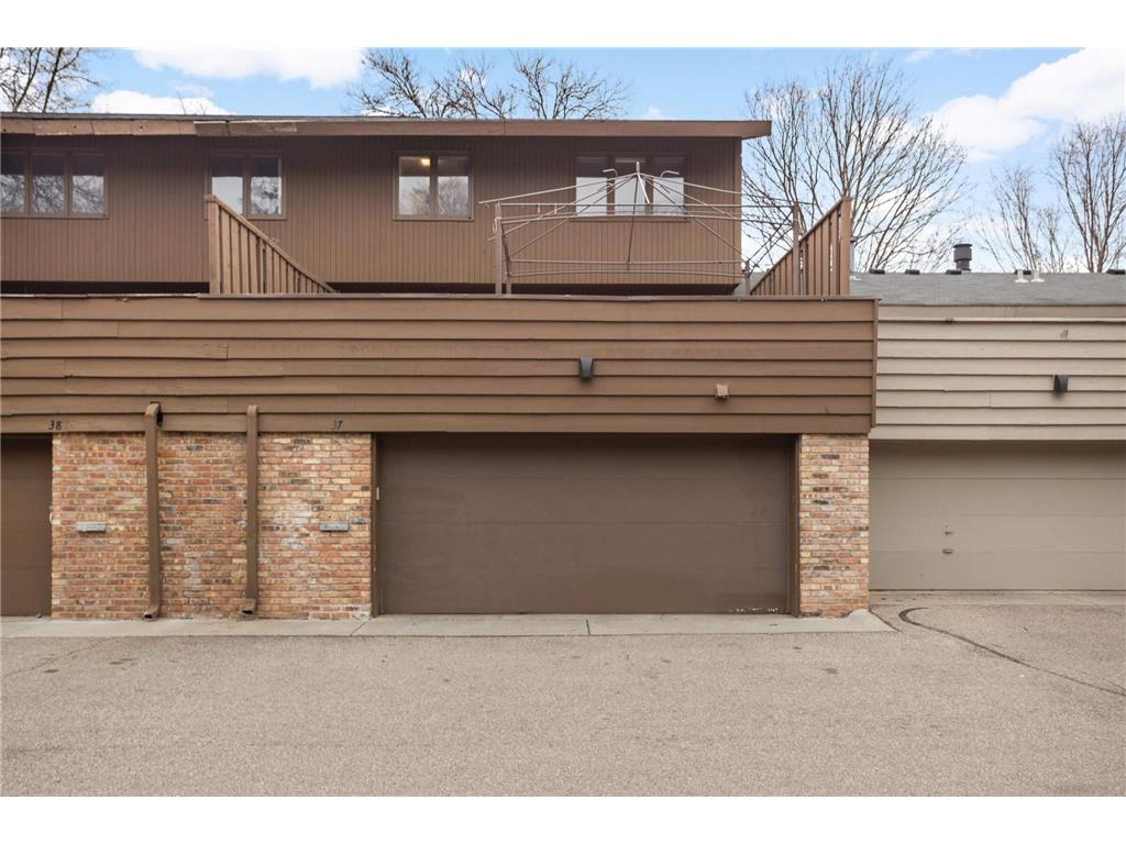 37 Walden Street Burnsville MN 55337 6700750 image1
