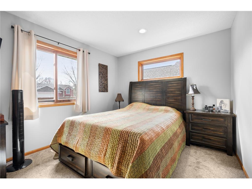 370 7th Street SW Plainview MN 55964 7010742 image10