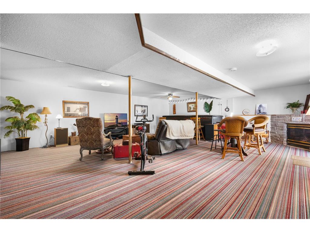 370 7th Street SW Plainview MN 55964 7010742 image14