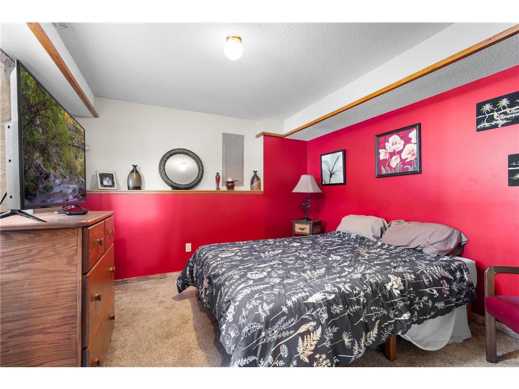 370 7th Street SW Plainview MN 55964 7010742 image17