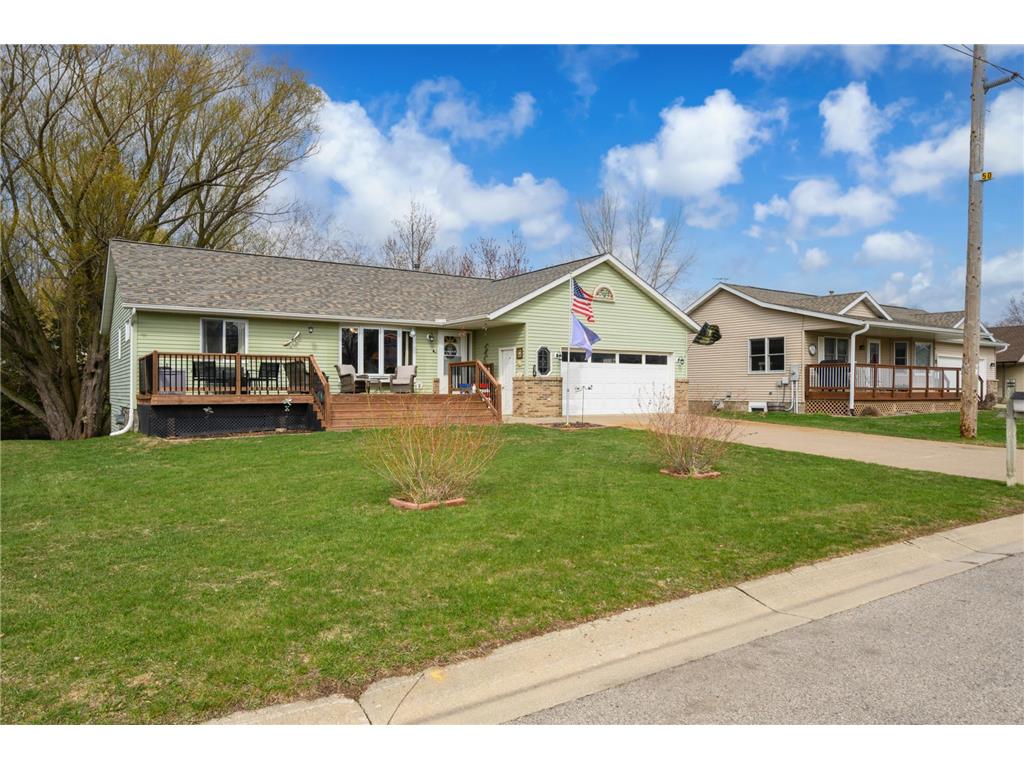 370 7th Street SW Plainview MN 55964 7010742 image2