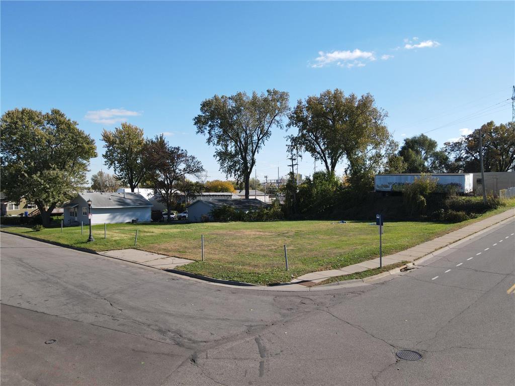 370 Atwater Street W Saint Paul MN 55117 6809345 image1