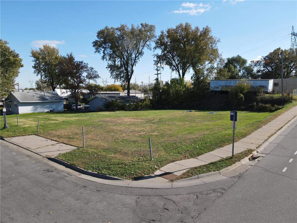 370 Atwater Street W Saint Paul MN 55117 6809345 image8