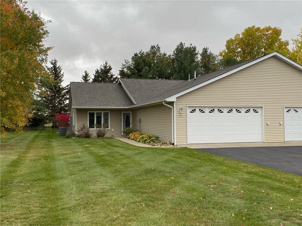370 Creekview Court Baldwin WI 54002 7034111 image1