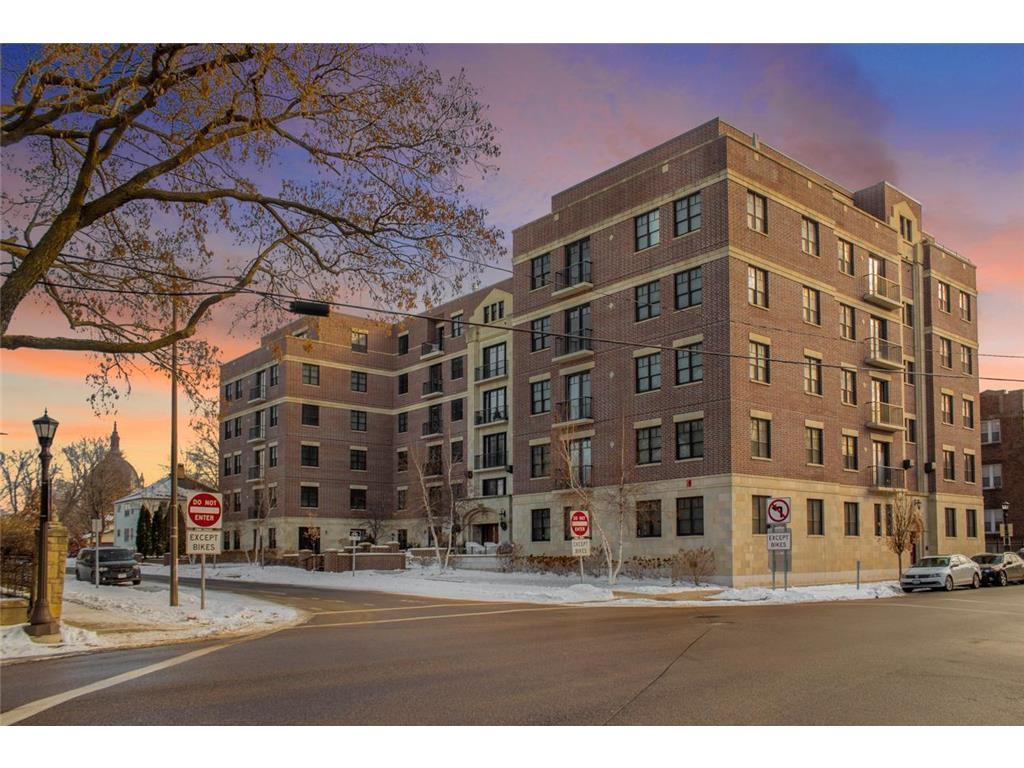 370 Marshall Avenue 101, Saint Paul, MN, 55102 MLS 6315082 Edina
