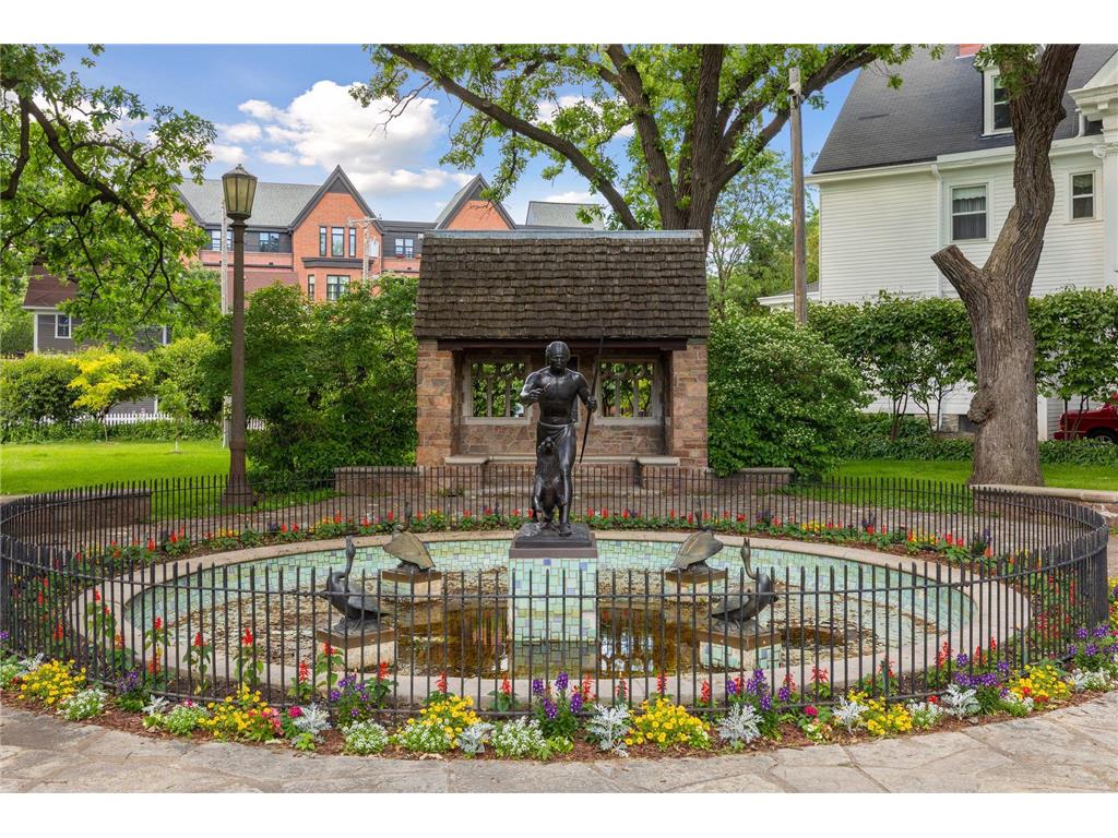 370 Marshall Avenue #204 Saint Paul MN 55102 7057368 image25