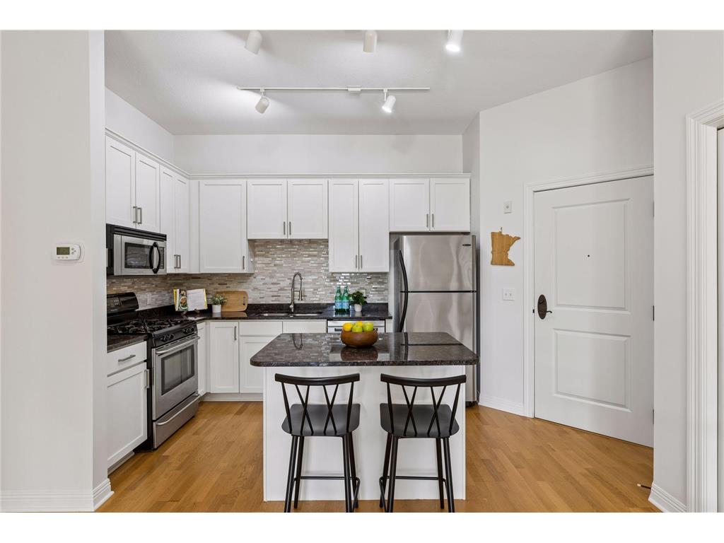 370 Marshall Avenue #204 Saint Paul MN 55102 7057368 image4