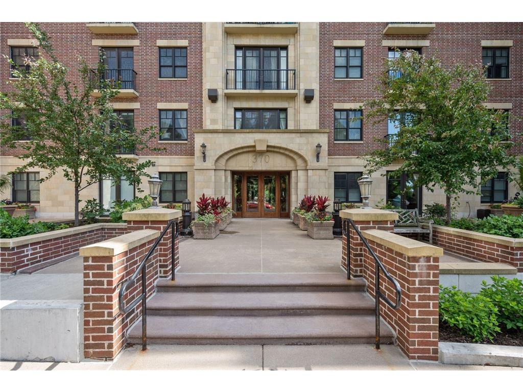 370 Marshall Avenue #308 Saint Paul MN 55102 6793971 image1