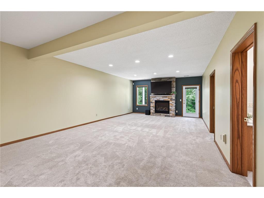 370 Mendota Road W West Saint Paul MN 55118 7068961 image40