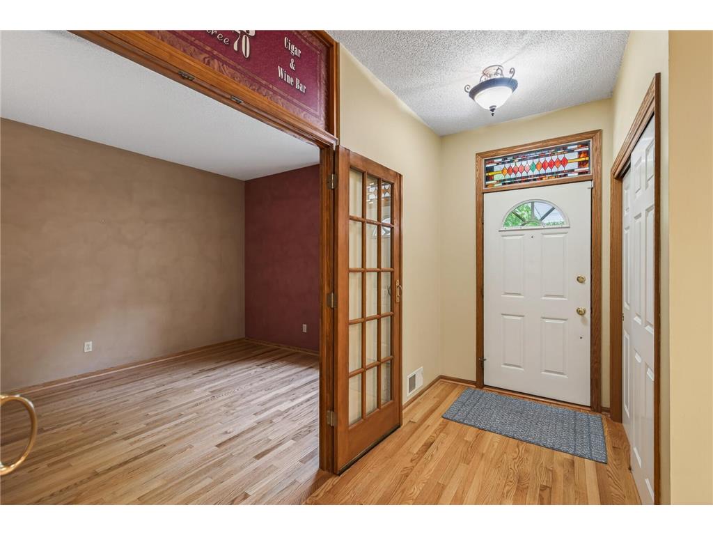 370 Mendota Road W West Saint Paul MN 55118 7068961 image5