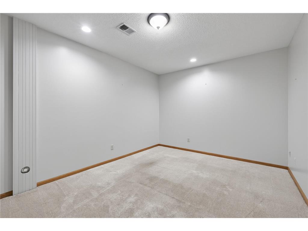 370 Mendota Road W West Saint Paul MN 55118 7068961 image50