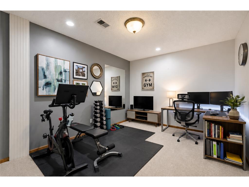 370 Mendota Road W West Saint Paul MN 55118 7068961 image51