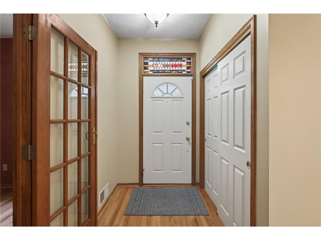 370 Mendota Road W West Saint Paul MN 55118 7068961 image6