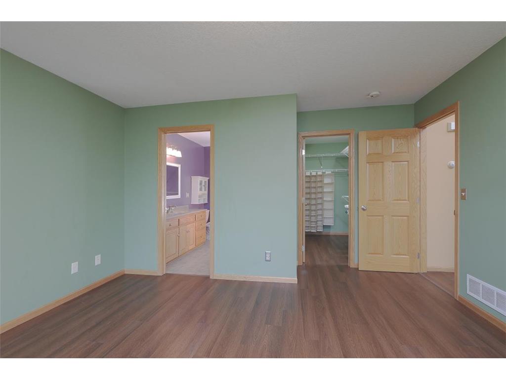 370 Pike Court, Winsted, MN, 55395 MLS 6500716 Edina Realty