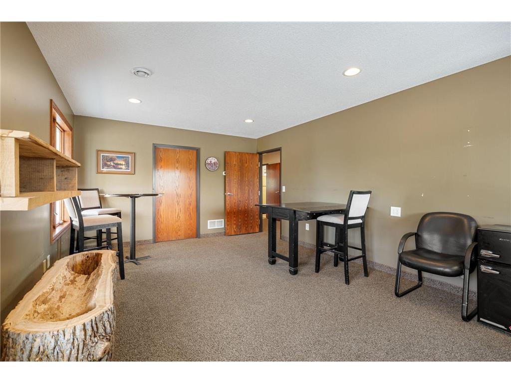 3700 11th Place NE Lansing Twp MN 55912 7092422 image26