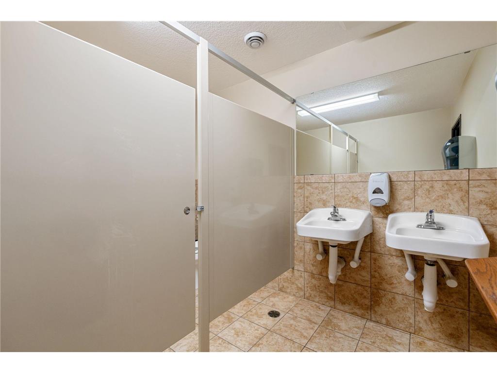 3700 11th Place NE Lansing Twp MN 55912 7092422 image31