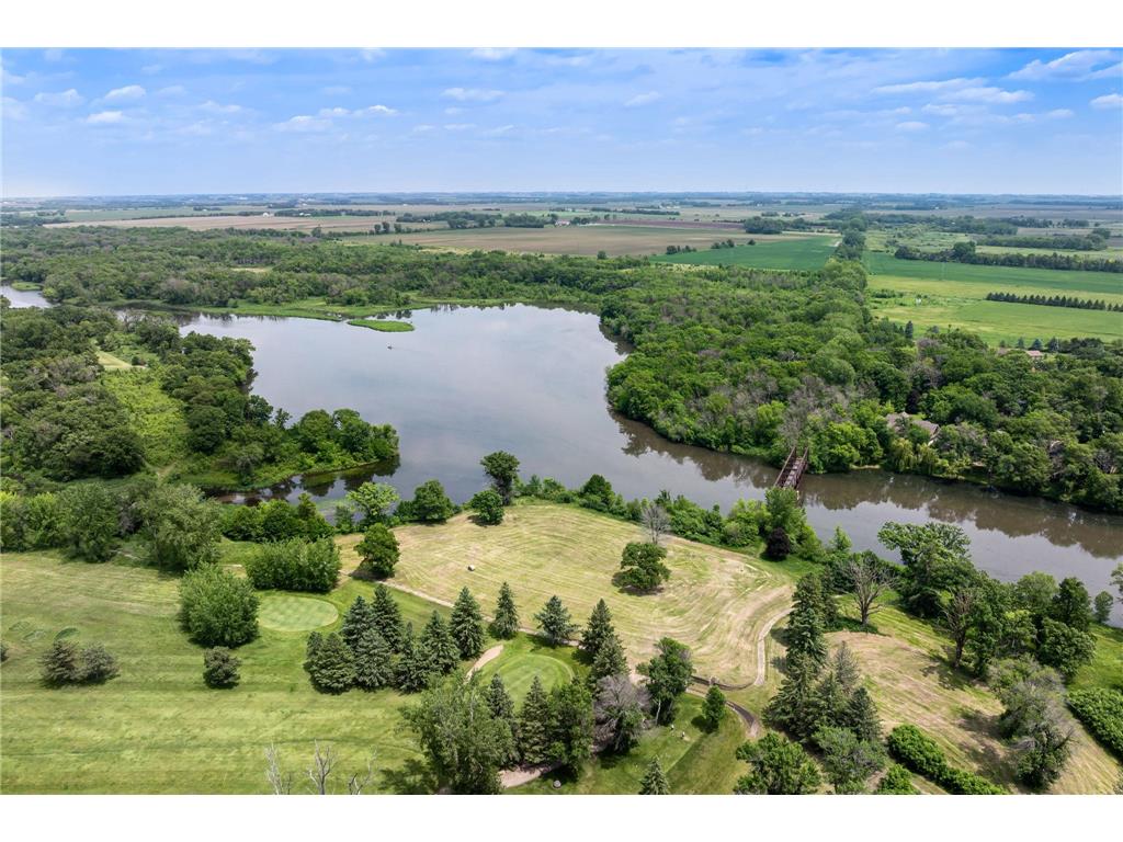 3700 11th Place NE Lansing Twp MN 55912 7092422 image40