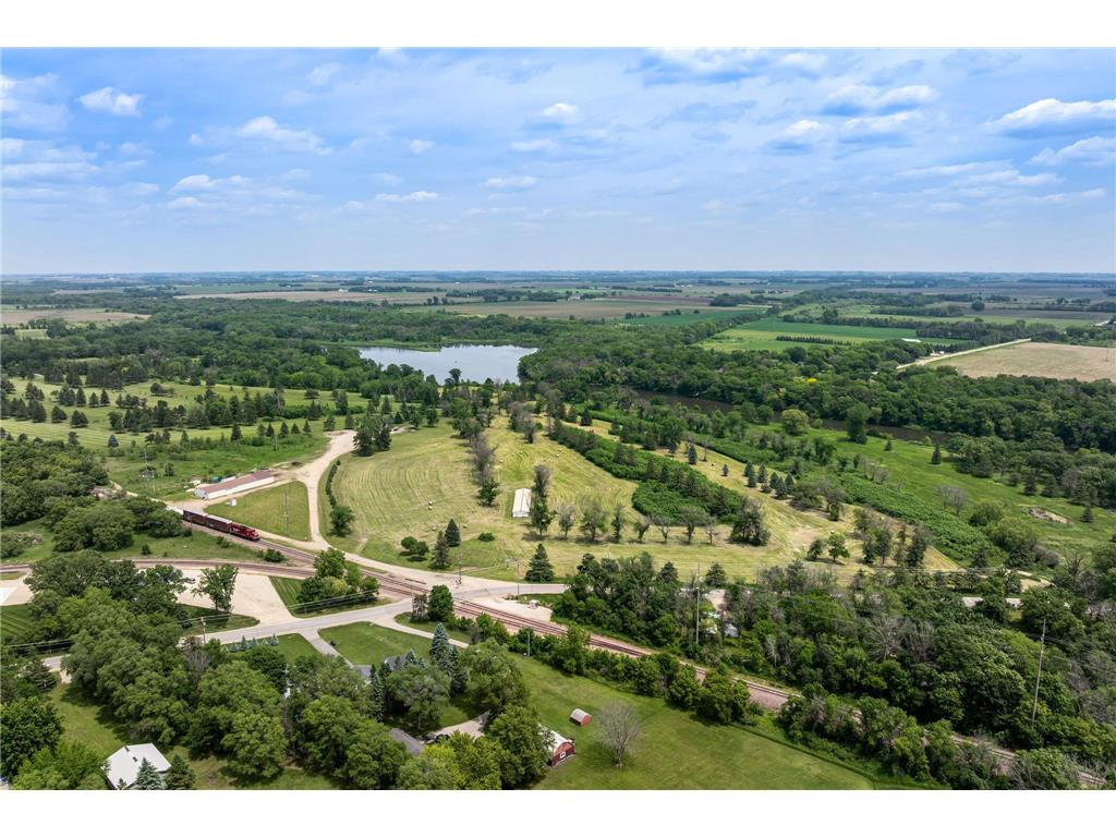 3700 11th Place NE Lansing Twp MN 55912 7092422 image42