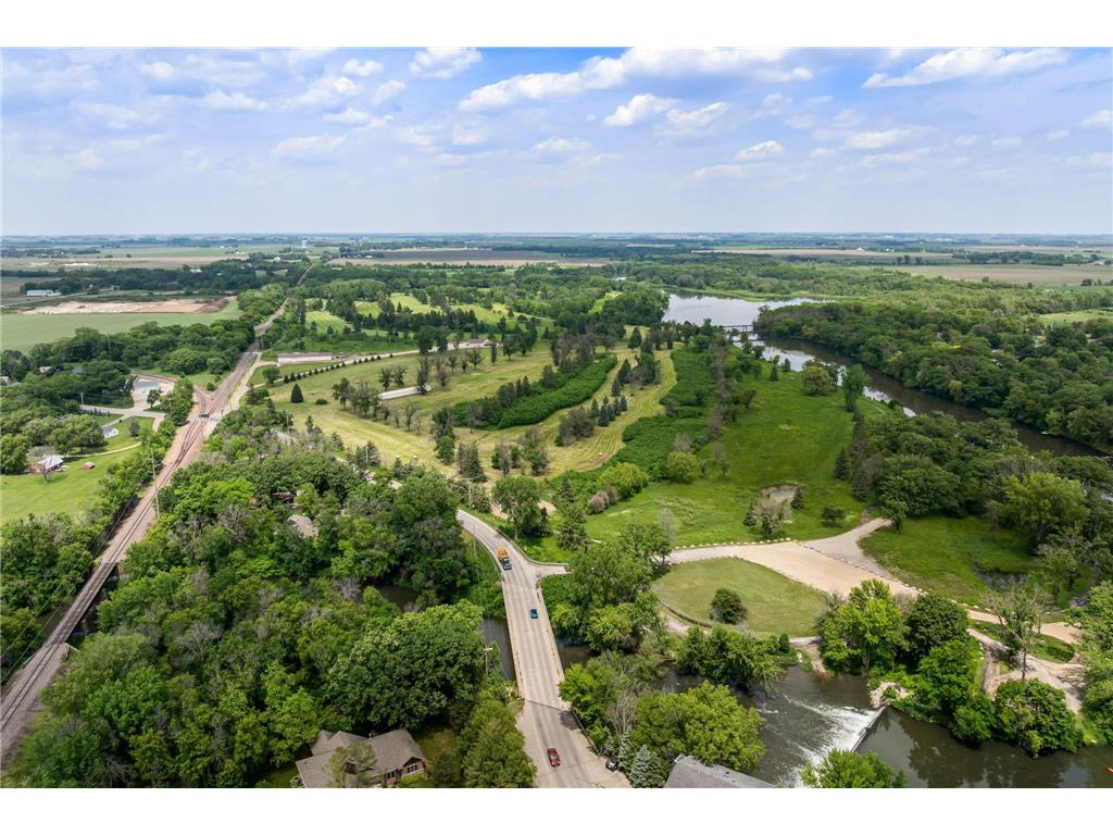 3700 11th Place NE Lansing Twp MN 55912 7092422 image45