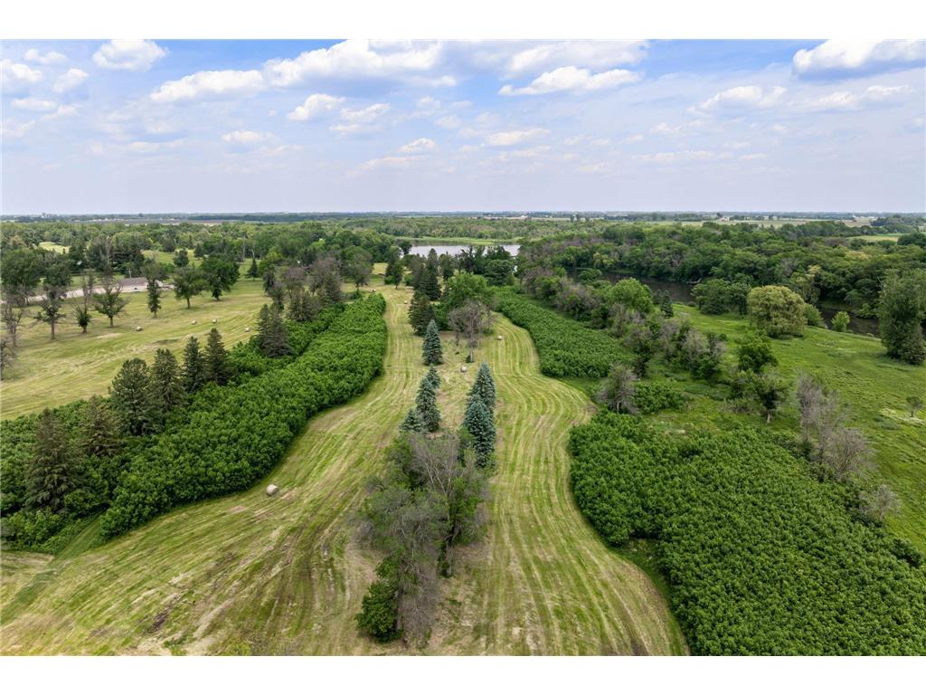 3700 11th Place NE Lansing Twp MN 55912 7092422 image46