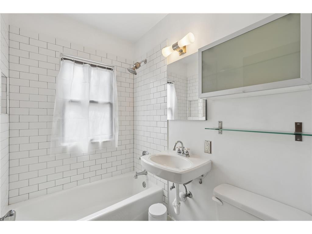 3700 24th Avenue S Minneapolis MN 55406 7056308 image20