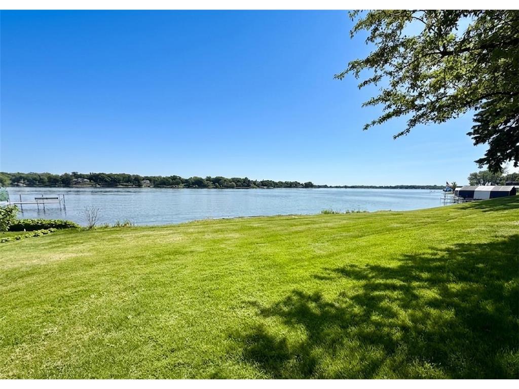 3700 Casco Avenue Orono MN 55391 - Lake Minnetonka 7108498 image1
