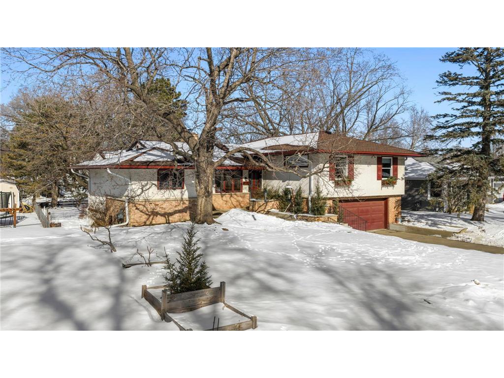 3700 Chowen Curve Edina MN 55410 7007291 image1