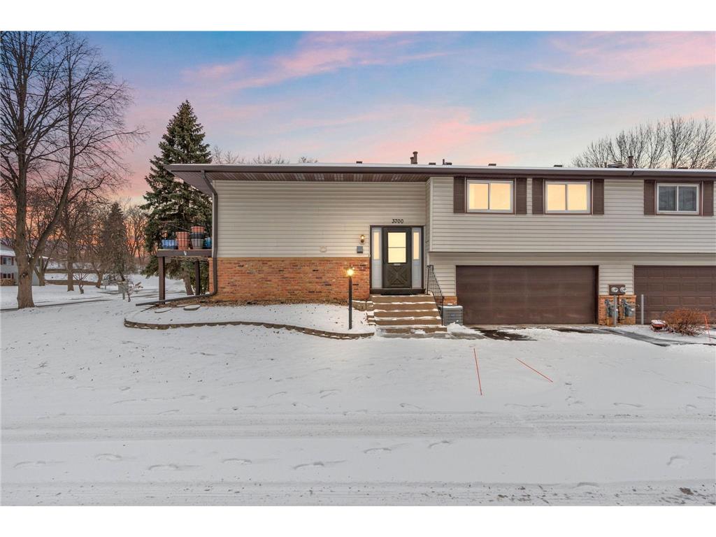 3700 Garden Court N Oakdale MN 55128 6657222 image1