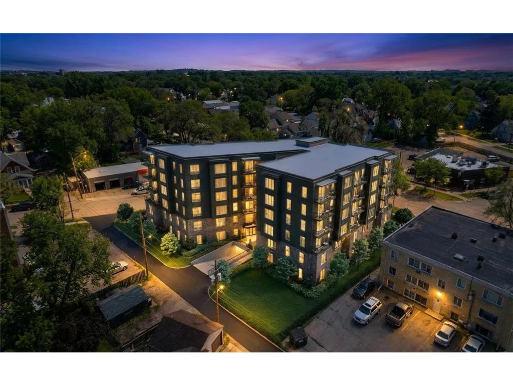 3700 Minnehaha Avenue Minneapolis MN 55406 6826437 image2