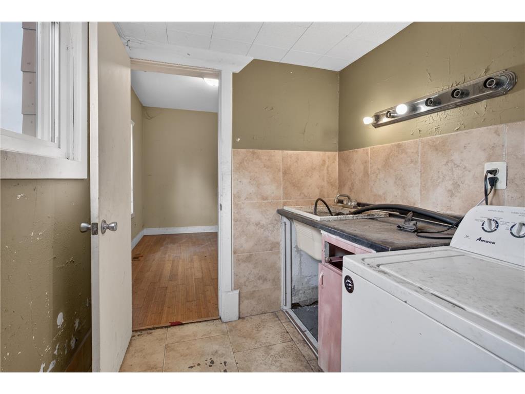 3700 N 6th Street Minneapolis MN 55412 7105674 image11