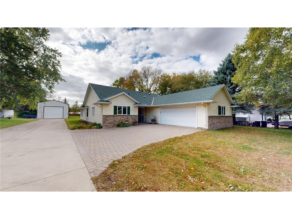 3701 15th Avenue SE Willmar MN 56201 6445616 image1