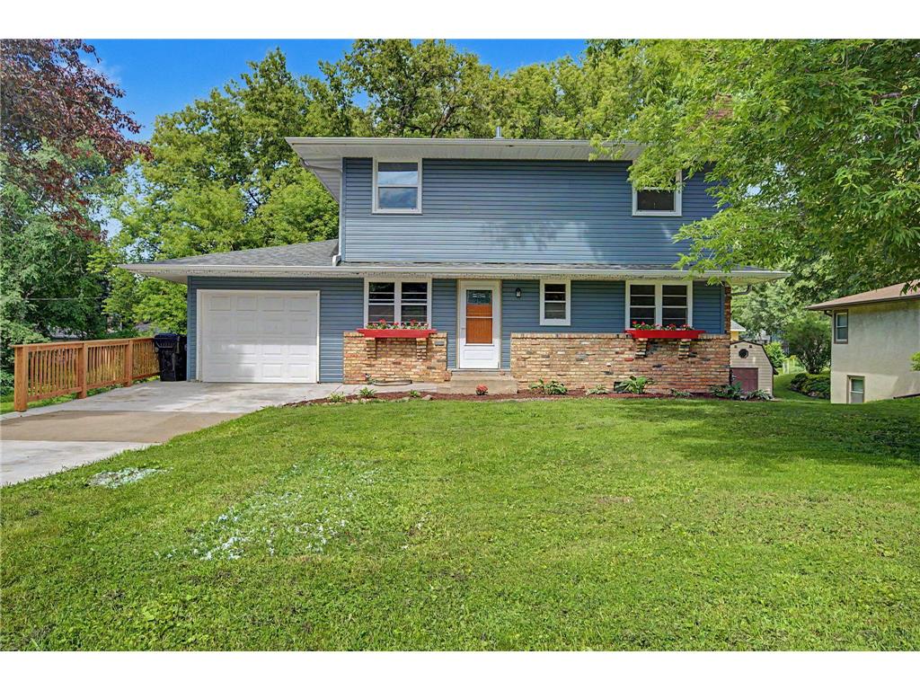 3701 Adair Avenue N Crystal MN 55422 7100711 image1