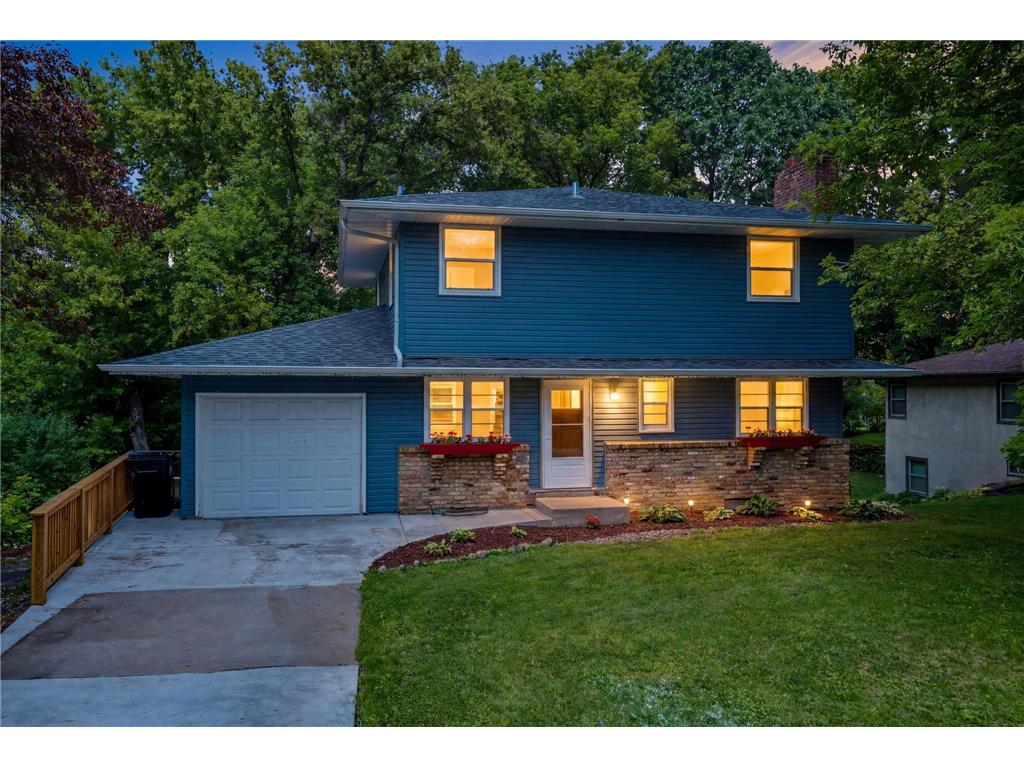 3701 Adair Avenue N Crystal MN 55422 7100711 image2