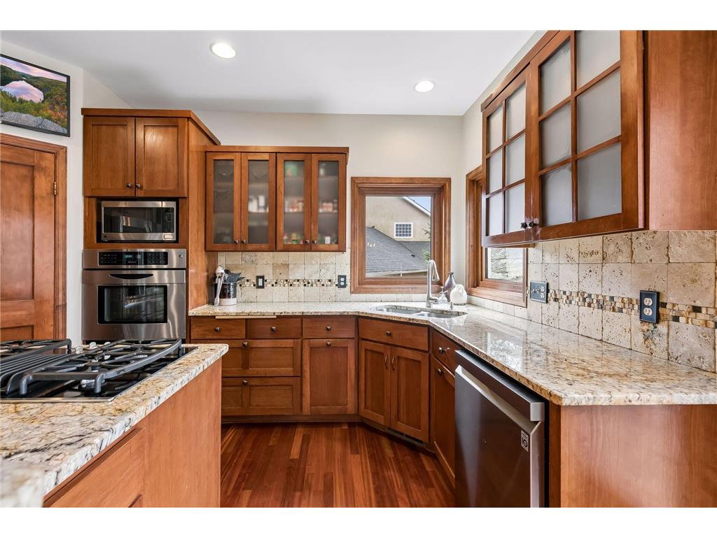 3701 Blackhawk Road Eagan MN 55122 7054900 image18