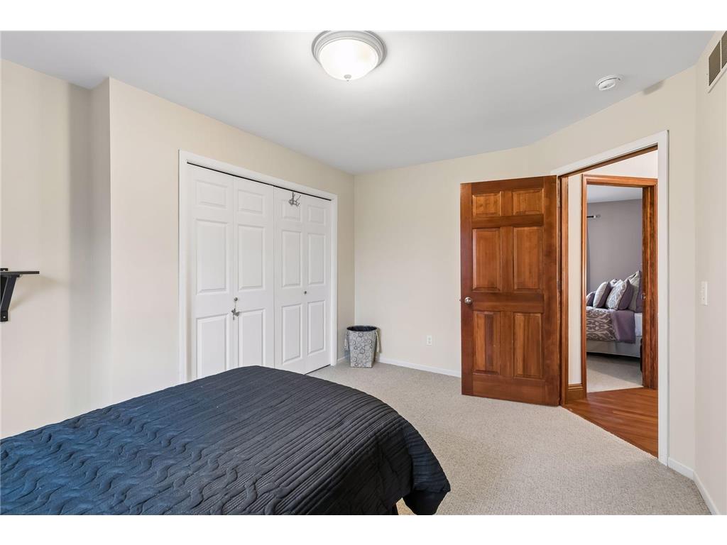 3701 Blackhawk Road Eagan MN 55122 7054900 image34