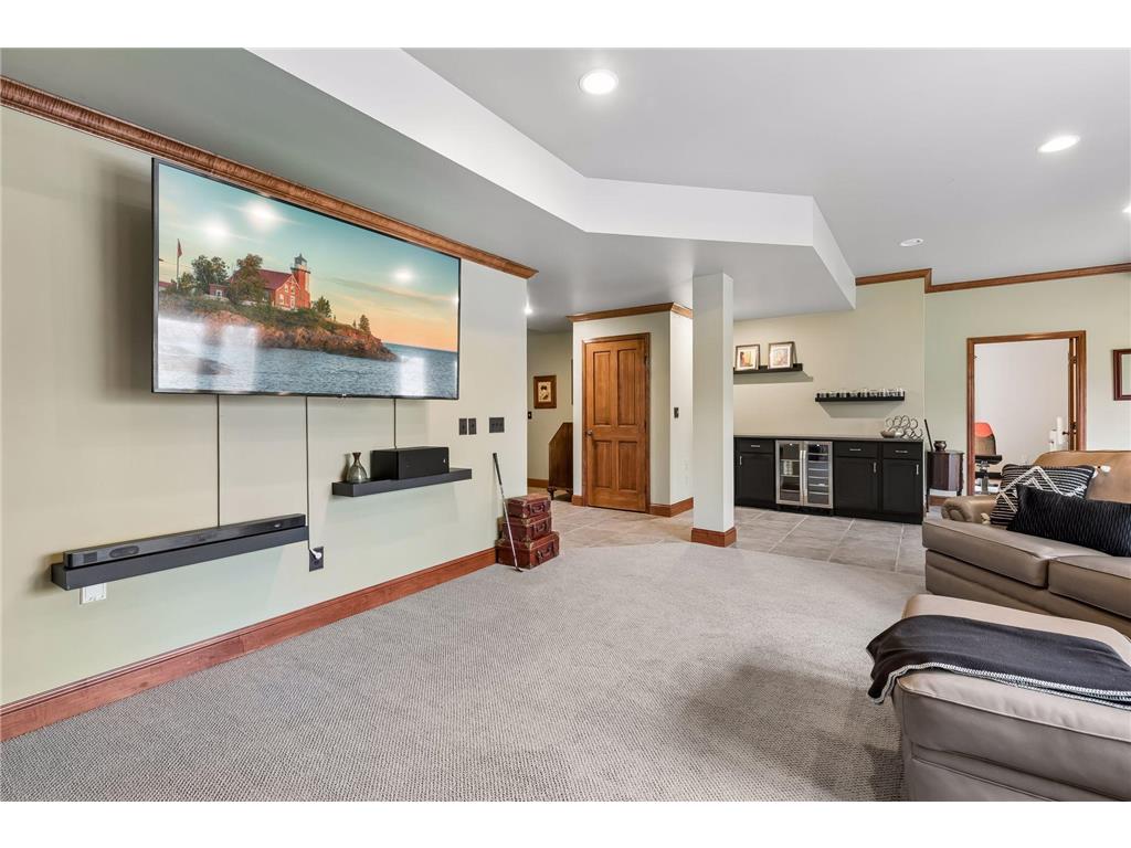 3701 Blackhawk Road Eagan MN 55122 7054900 image42