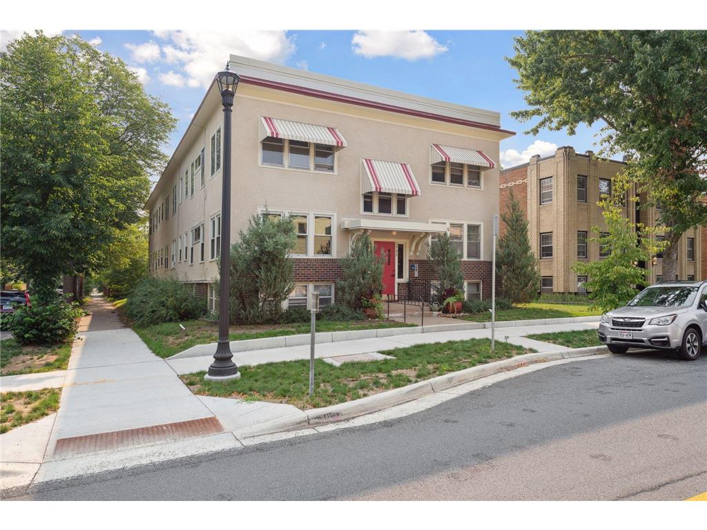 3701 Grand Avenue S #1 Minneapolis MN 55409 6416988 image1
