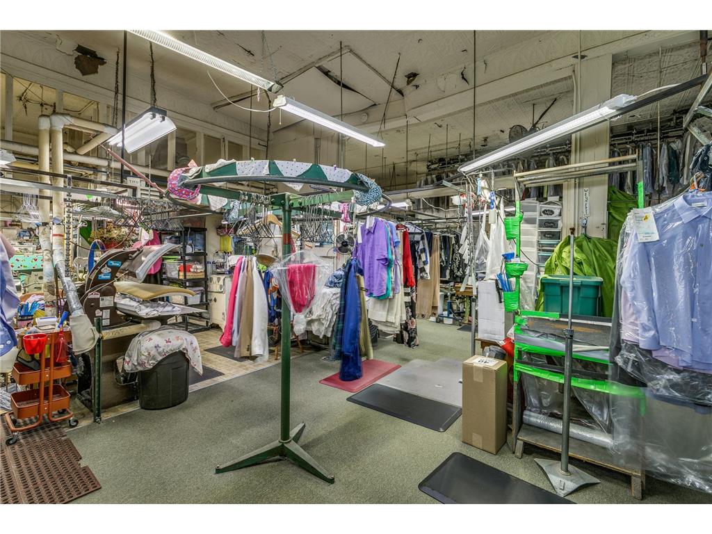 3701 Lyndale Avenue S Minneapolis MN 55409 6742622 image5