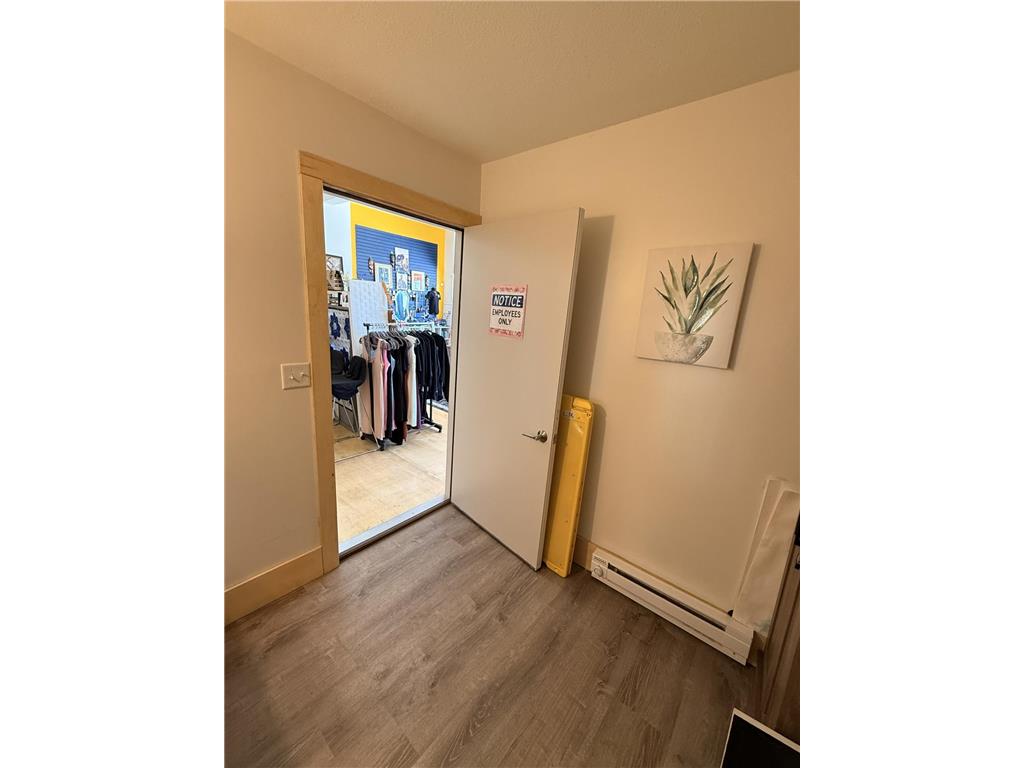 3701 Fremont Avenue N Minneapolis MN 55412 7014388 image6