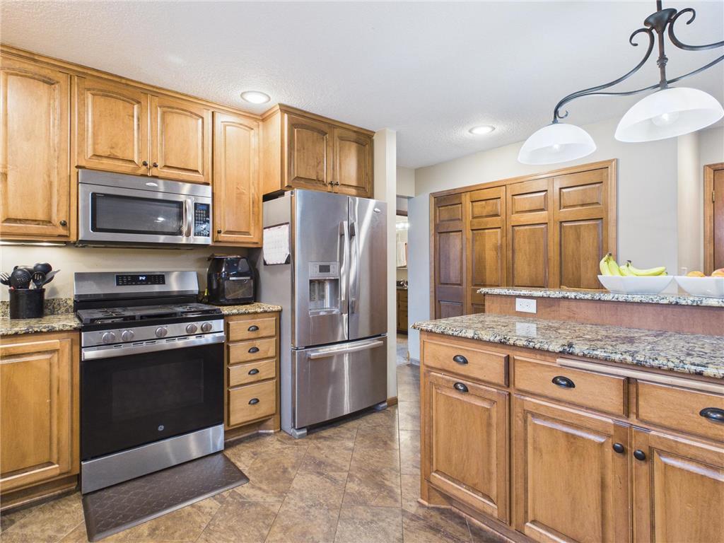 3701 Roseberry Place Anoka MN 55303 7018527 image5