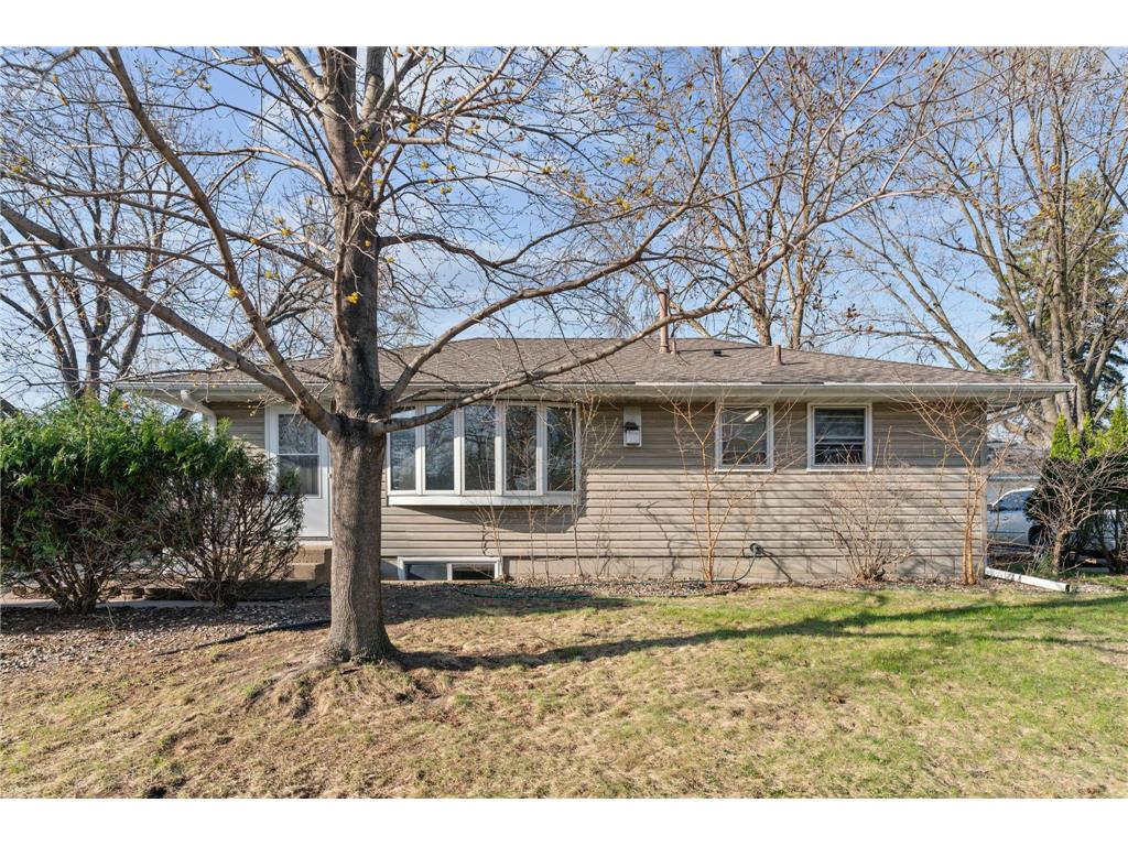 3701 Violet Avenue N Brooklyn Center MN 55429 7059579 image1