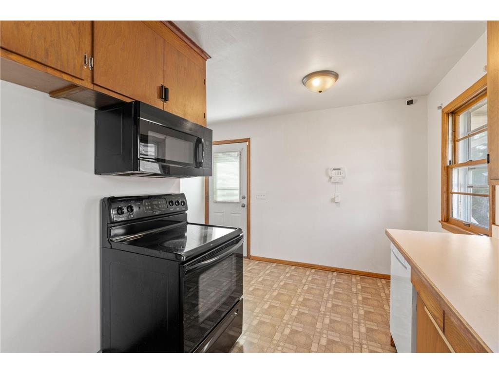 3701 Violet Avenue N Brooklyn Center MN 55429 7059579 image12